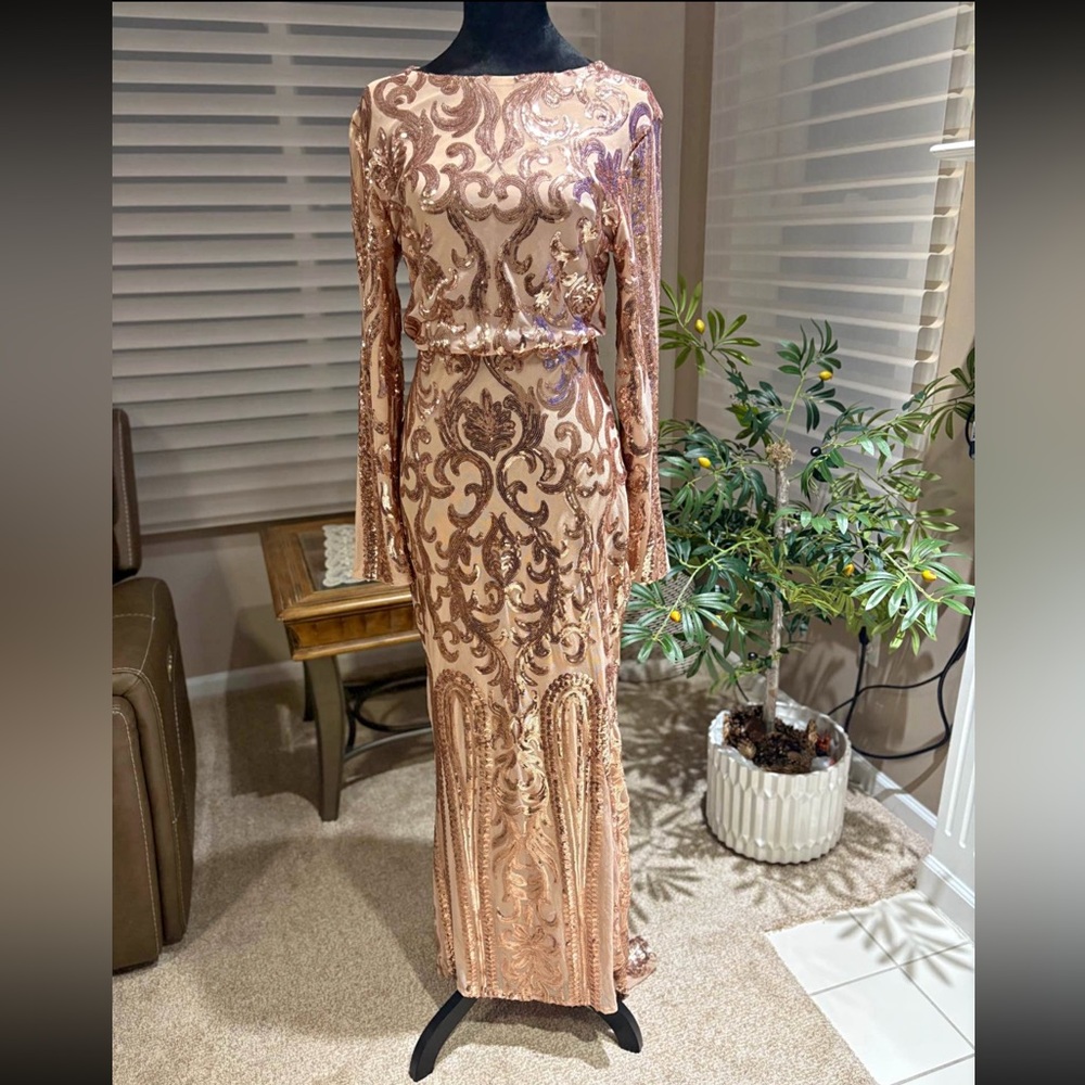 Elegant Long Sleeve Sequin Dress